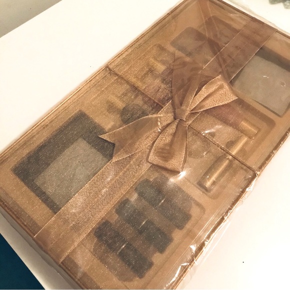 🌷RARE 34 Piece NWT Vintage Estée Lauder Cosmetics Kit Set Bundle Lot Lip Eye - Picture 2 of 10